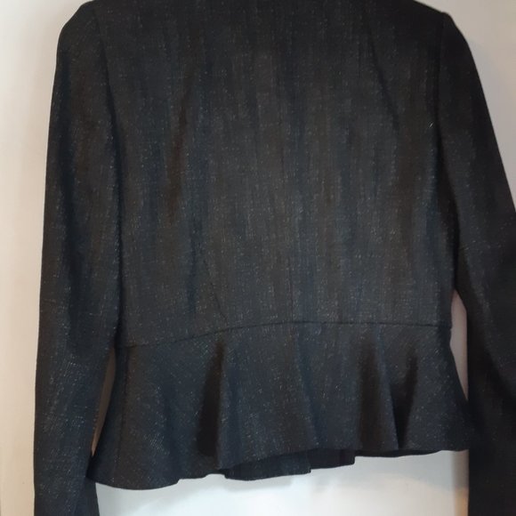 Ann Taylor Petite Jacket, charcoal, very good condition, 3 buttons size 2P - Picture 4 of 7